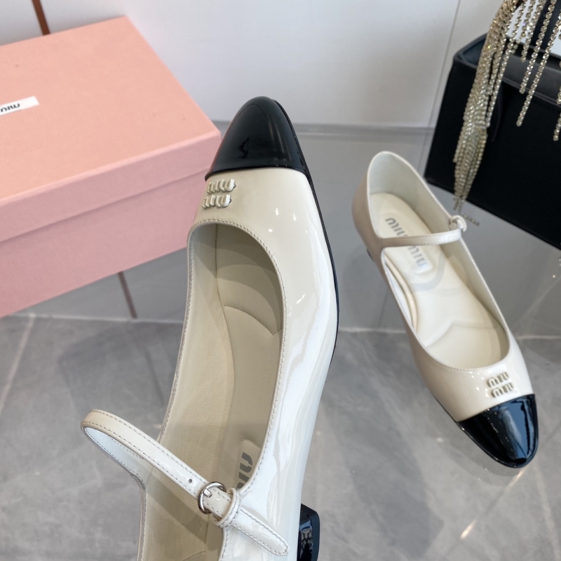 Miu Miu flat shoes